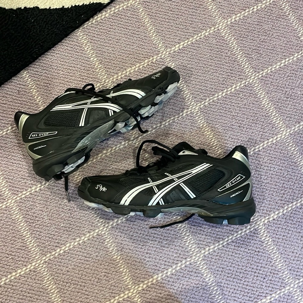 ASICS cleats unworn